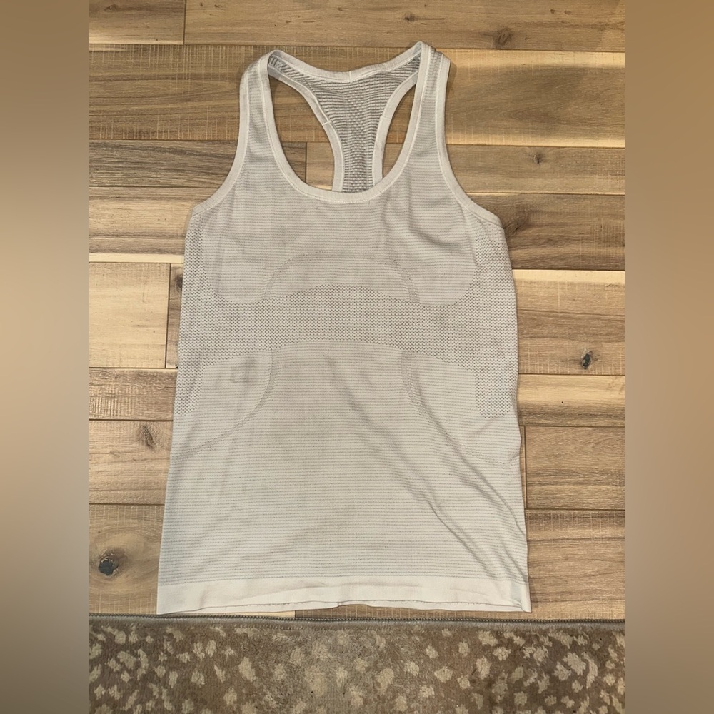 Lululemon Athletica Cream Mesh Tank Top